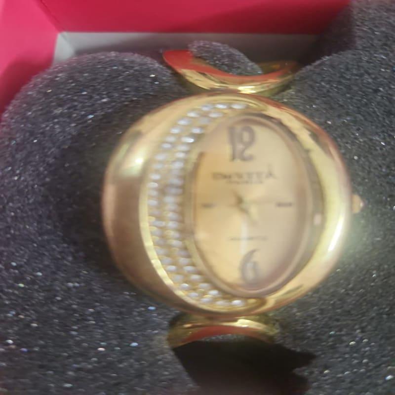 Devita Paris Gold Oval Crystal Bangle Watch