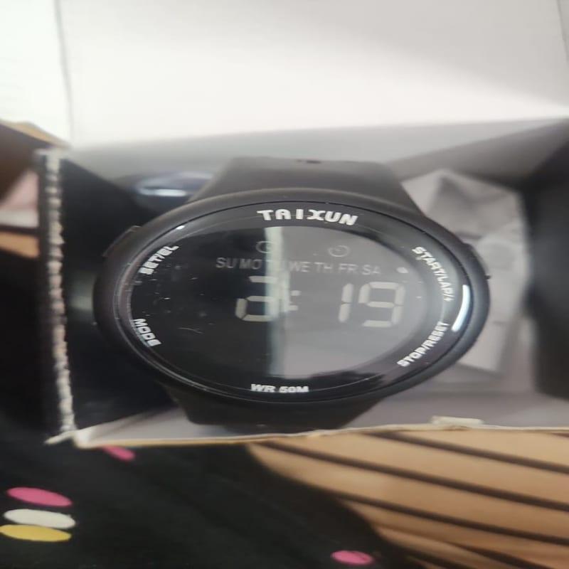 Taixun Black Round Digital Sports Watch WR50M