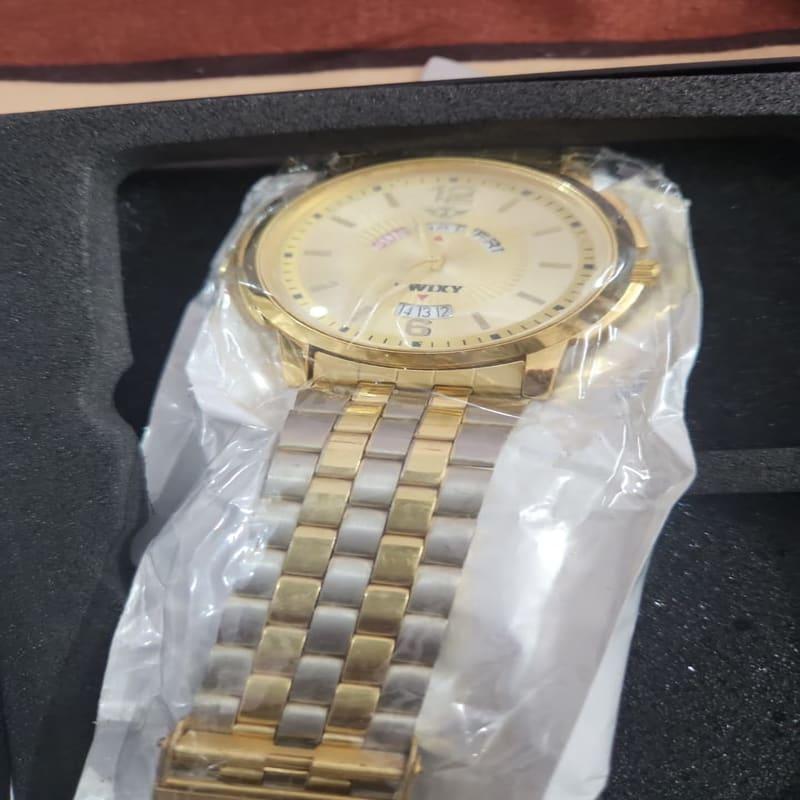 Wincy Gold Two-Tone Day-Date Analog Watch