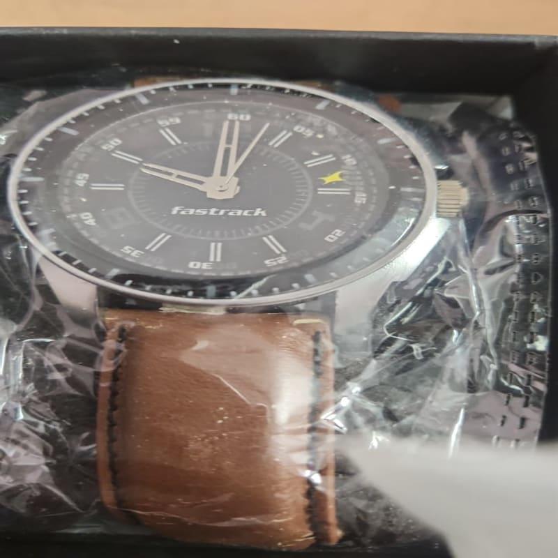 Fastrack Black Analog Watch Brown Leather Strap